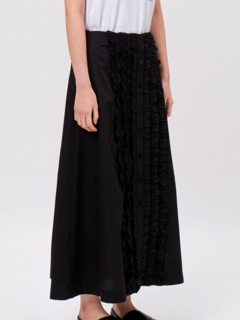 A-line Buttoned Ruffled Skirt Black