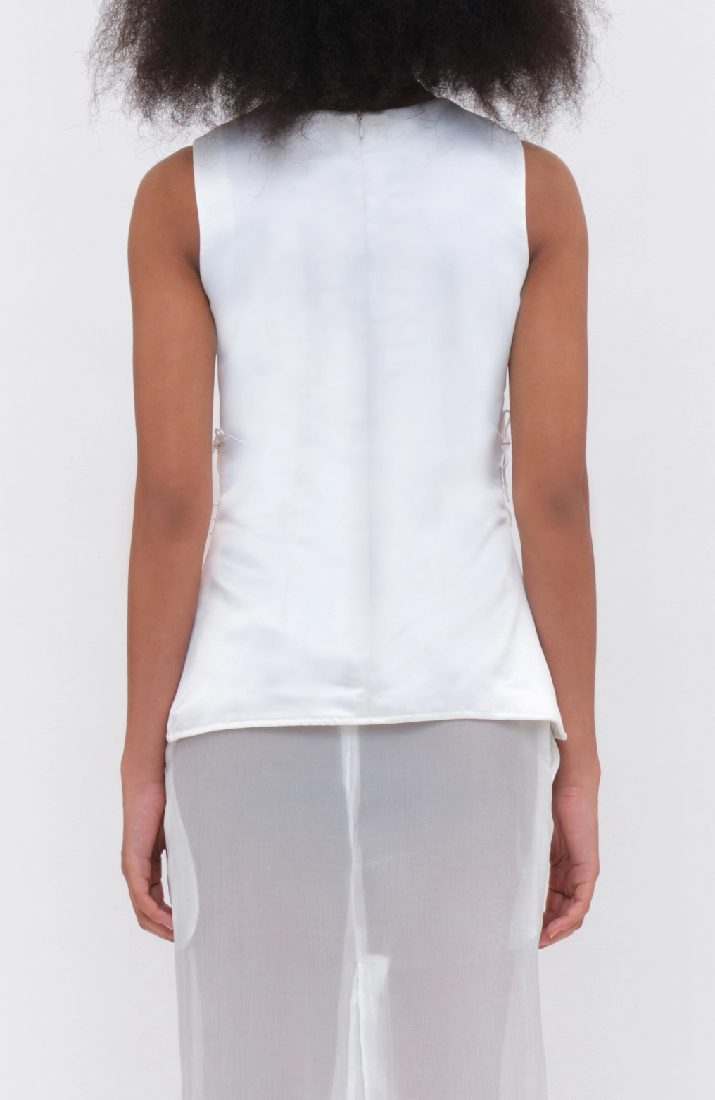 Embellished Cut-out Sleeveless Top - Image 3