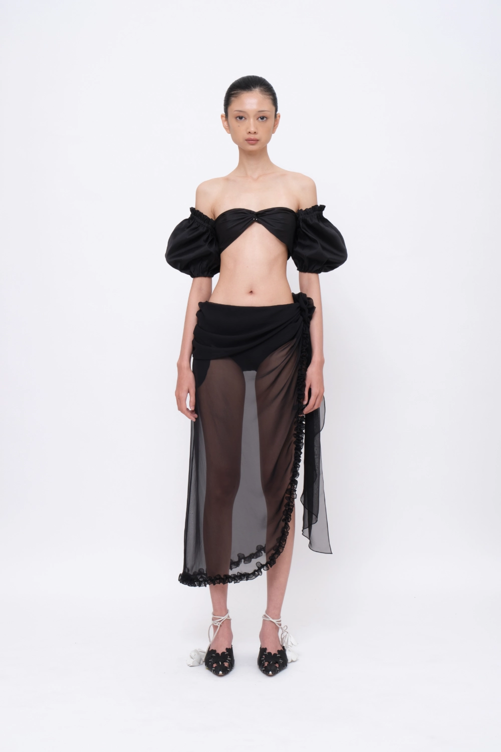 Pierced Puff-sleeves Bandeau Black